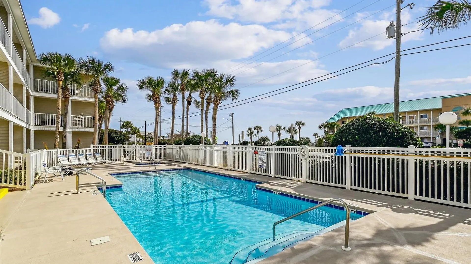 Grand Caribbean East 309- By Holiday Isle Properties Destin 0*,