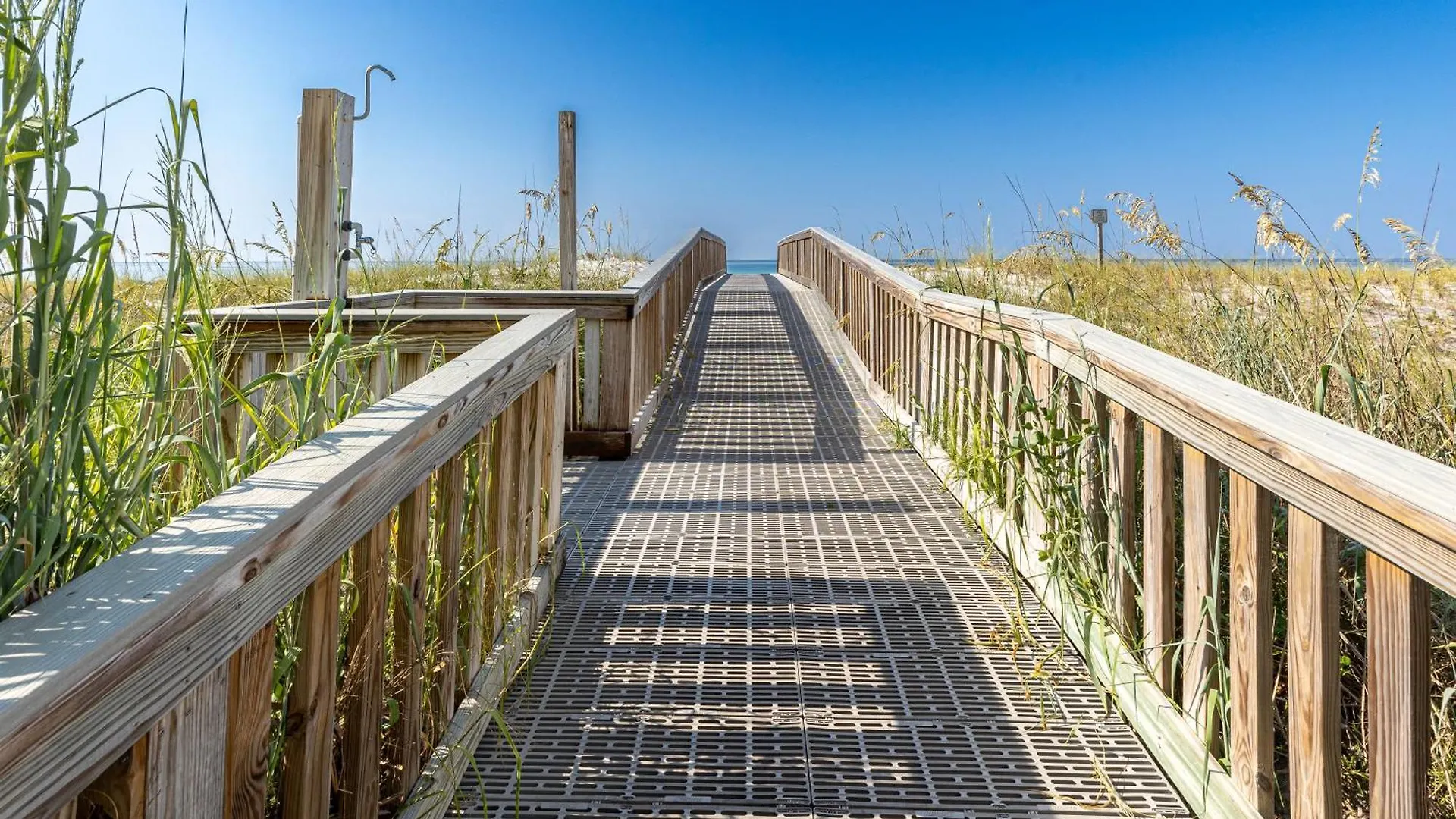 Grand Caribbean East 309- By Holiday Isle Properties Destin