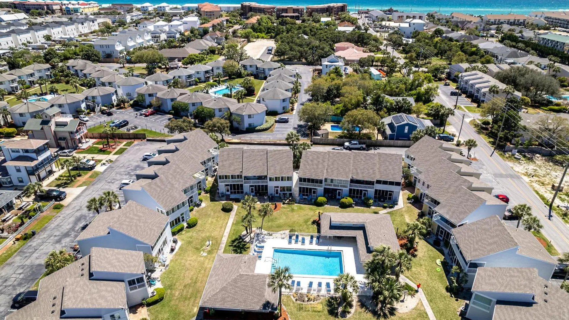 Apartment Grand Caribbean East 309- By Holiday Isle Properties Destin